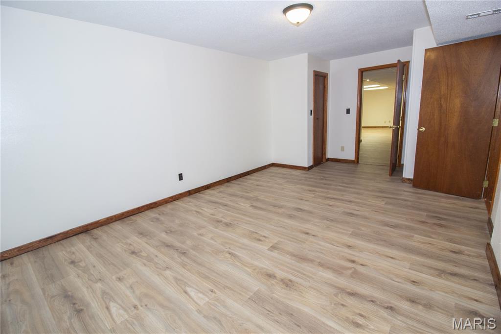 24450 Sidney Road Waynesville, MO 65583 - Photo 28 of 45