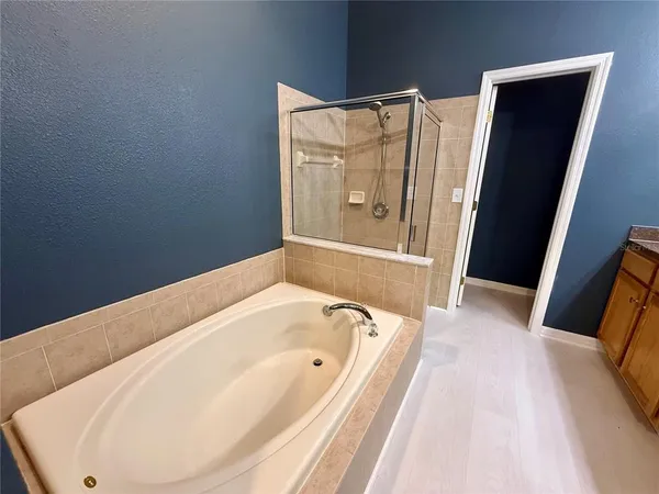 $1,995 | 31819 Blythewood Way, Wesley Chapel, FL 33543