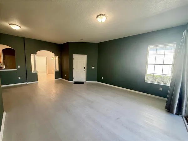 $1,995 | 31819 Blythewood Way, Wesley Chapel, FL 33543