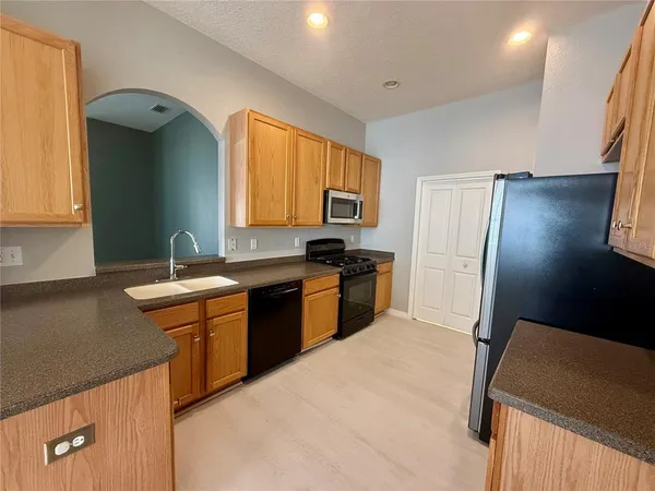 $1,995 | 31819 Blythewood Way, Wesley Chapel, FL 33543