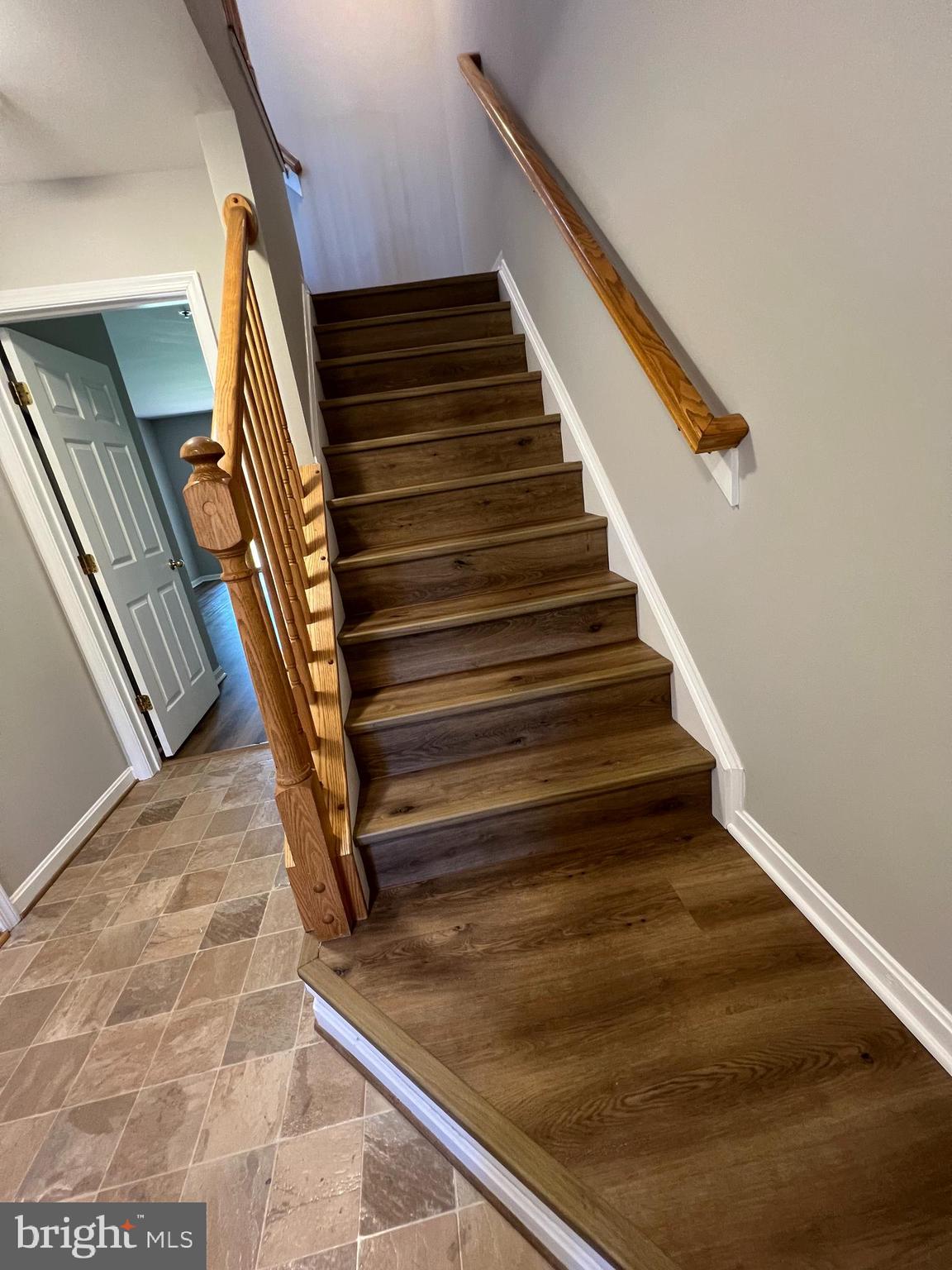 2475 Lakeside Drive Frederick, MD 21702 - Photo 27 of 40 a view of entryway