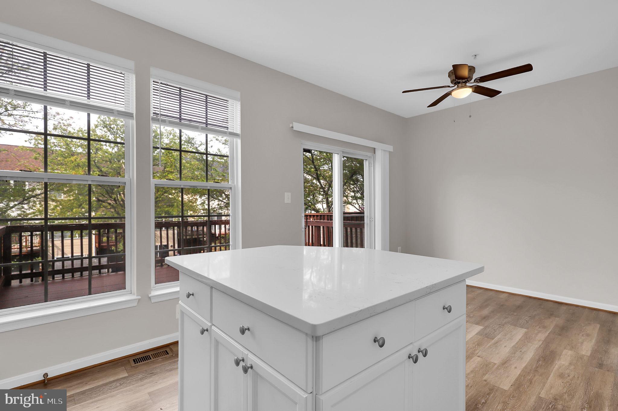 2475 Lakeside Drive Frederick, MD 21702 - Photo 8 of 40