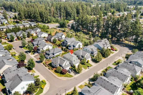 $715,000 | 27579 214th Avenue Southeast, Maple Valley, WA 98038