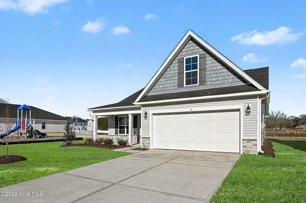 $319,706 | 13 East Emily Gardens Drive, Selma, NC 27576