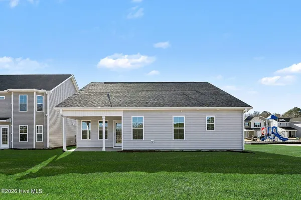 $319,706 | 13 East Emily Gardens Drive, Selma, NC 27576