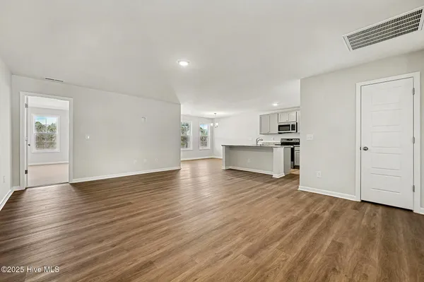 $319,706 | 13 East Emily Gardens Drive, Selma, NC 27576