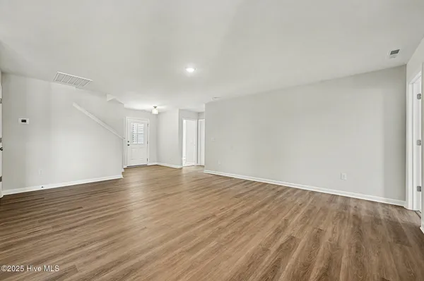 $319,706 | 13 East Emily Gardens Drive, Selma, NC 27576