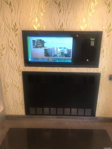 $267,000 | 2 West Fordham Road, Unit 5G | University Heights