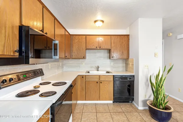 $359,000 | 500 Snake River Drive, Unit 2, Alpine, WY 83128