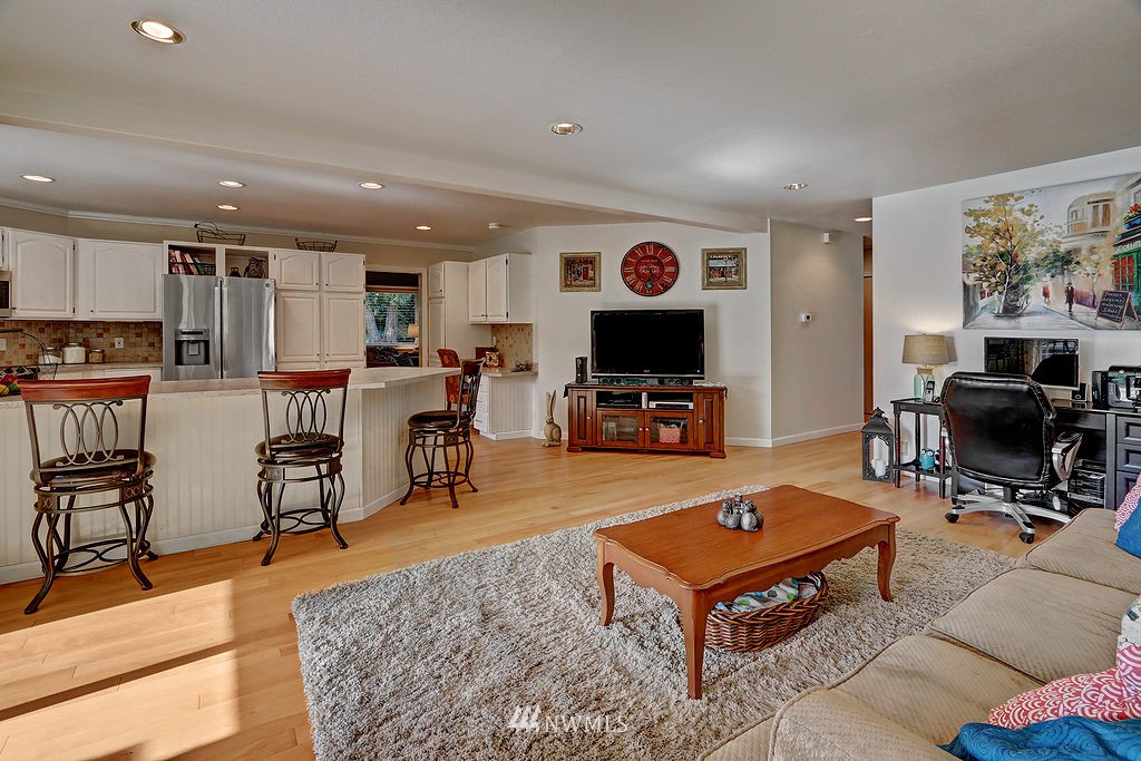 16333 Olympic View Road Northwest Silverdale, WA 98383 - Photo 8 of 25 Gallery Image 8