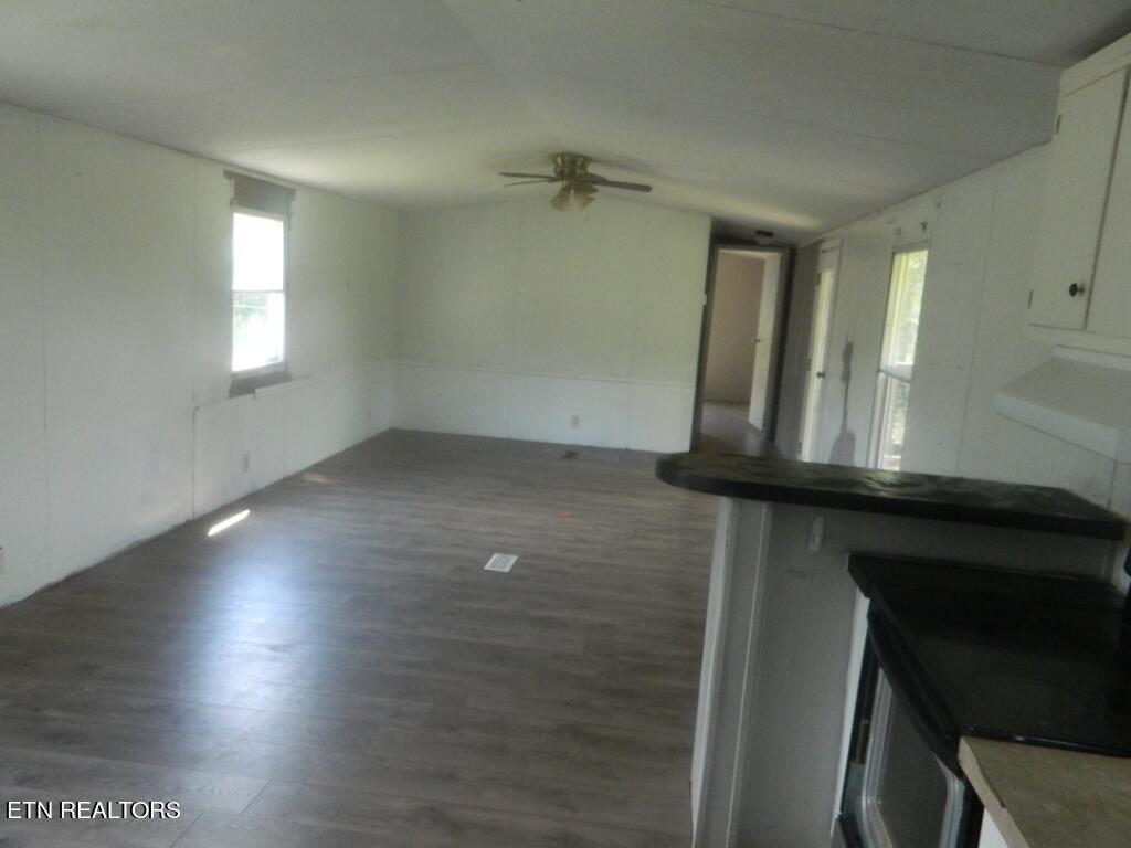 743 Jordan Road Washburn, TN 37888 - Photo 50 of 58 Home3 9-05 92492