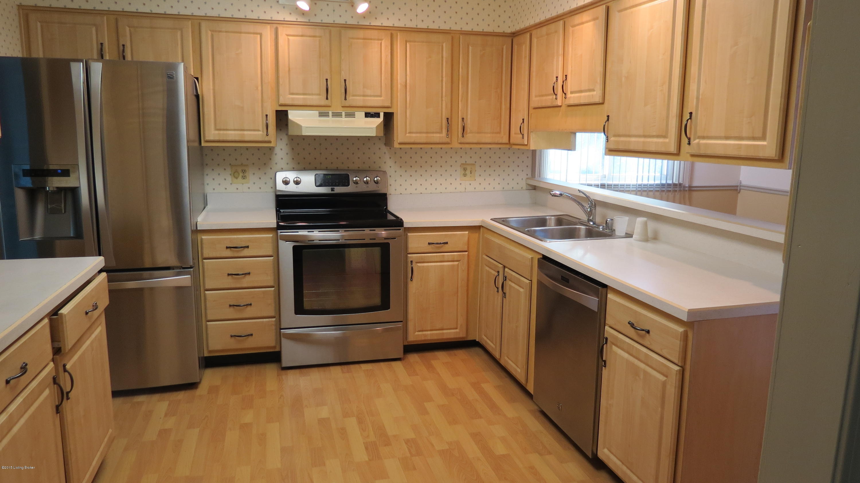 10410 St Rene Road Jeffersontown, KY 40299 - Photo 35 of 39 Kitchen
