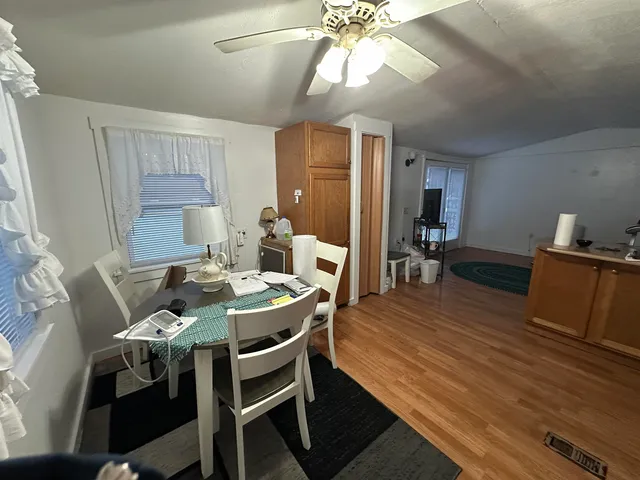 $1,600 | 711 Old Post Road, Arundel, ME 04046