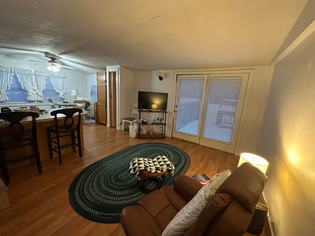 $1,600 | 711 Old Post Road, Arundel, ME 04046