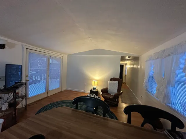 $1,600 | 711 Old Post Road, Arundel, ME 04046