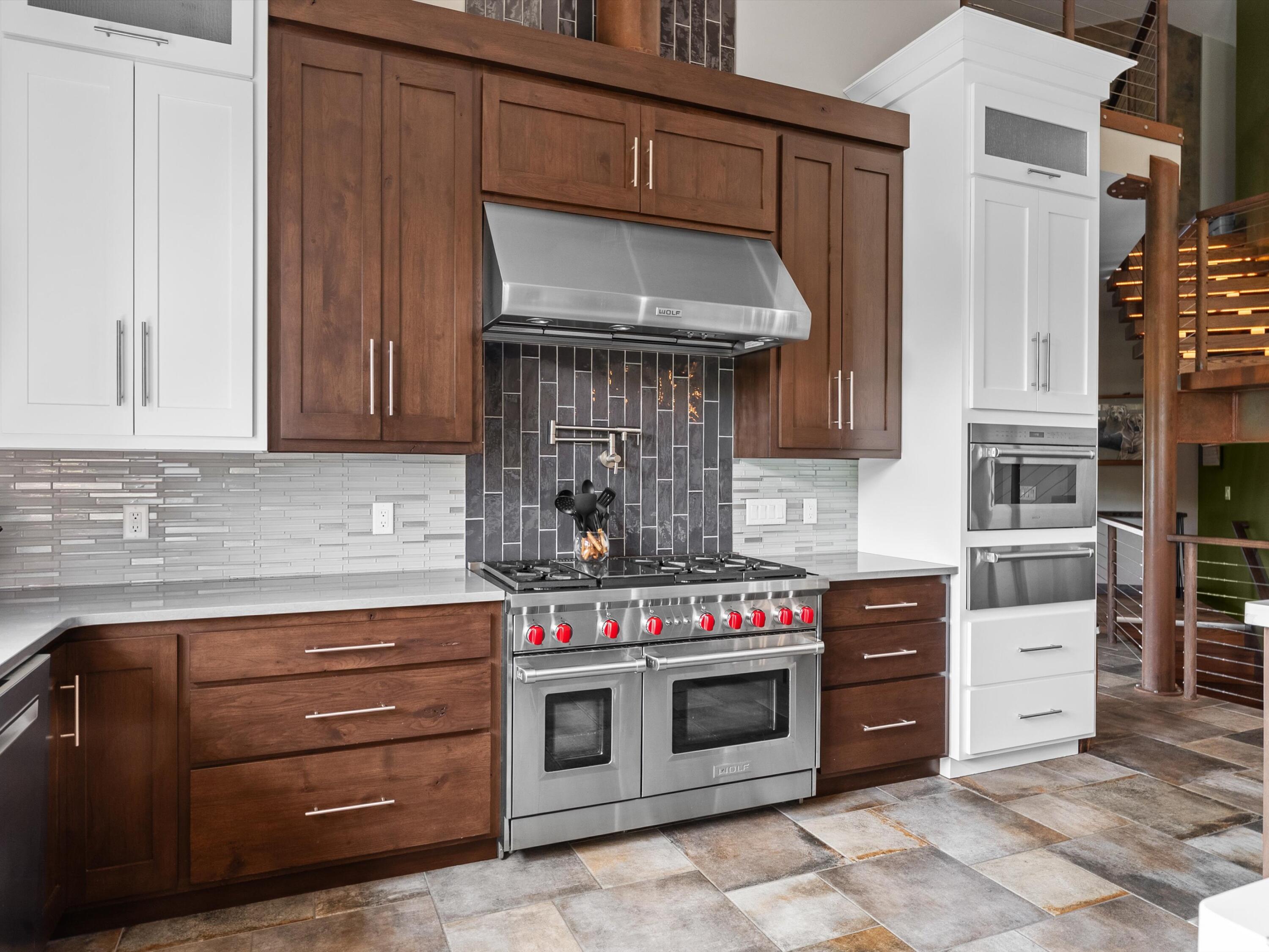 2423 County Highway Manitowoc, WI 54220 - Photo 10 of 102 025-025_2439249_06229