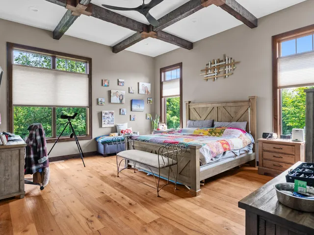 $1,999,000 | 2423 County Highway, Manitowoc, WI 54220