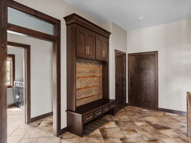 $1,999,000 | 2423 County Highway, Manitowoc, WI 54220