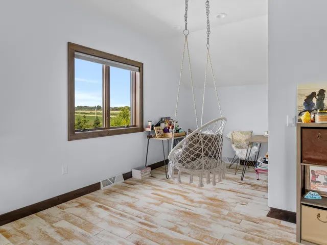 $1,999,000 | 2423 County Highway, Manitowoc, WI 54220