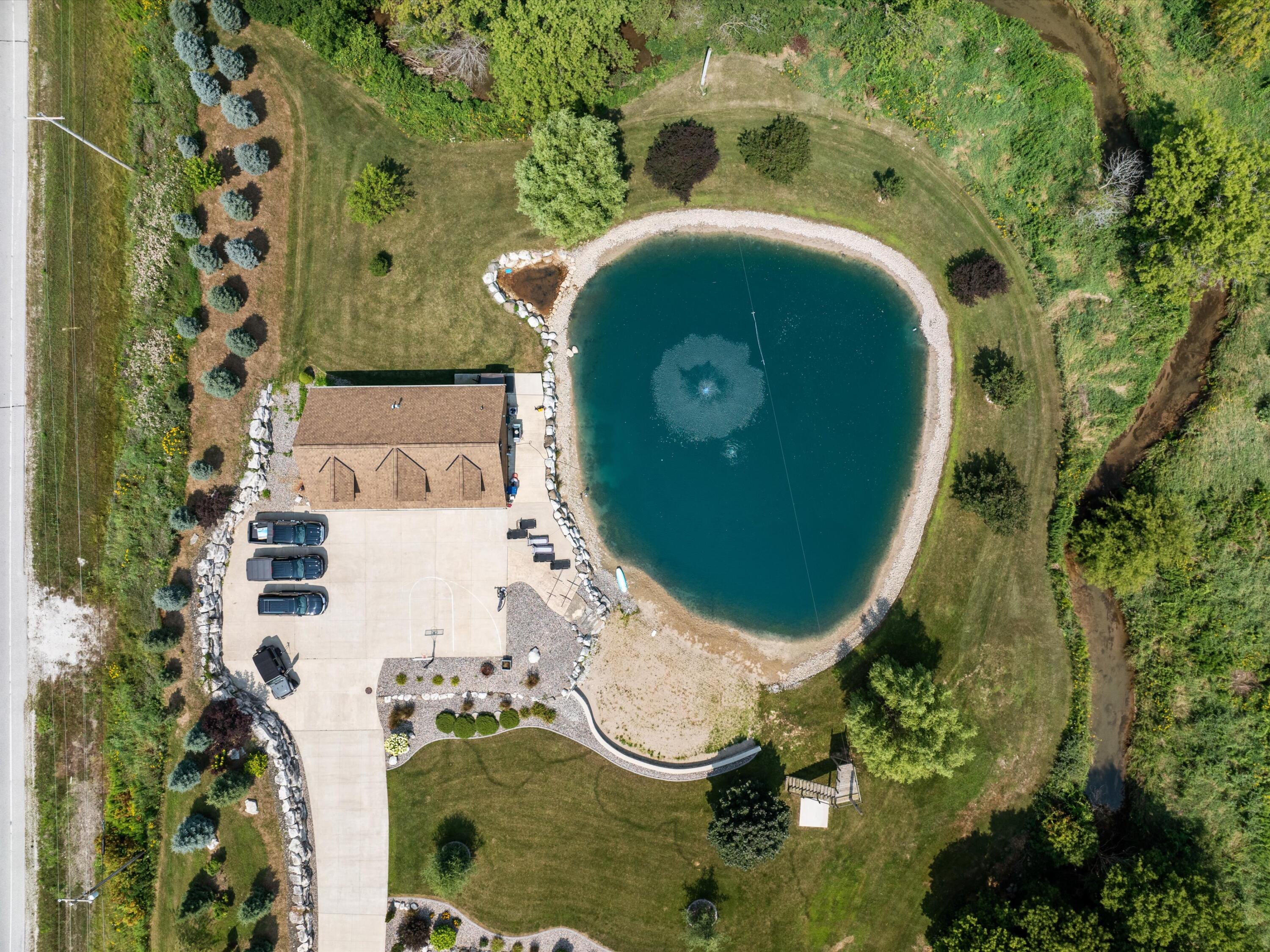 2423 County Highway Manitowoc, WI 54220 - Photo 67 of 102 085-085_2439249_124942_0244_D