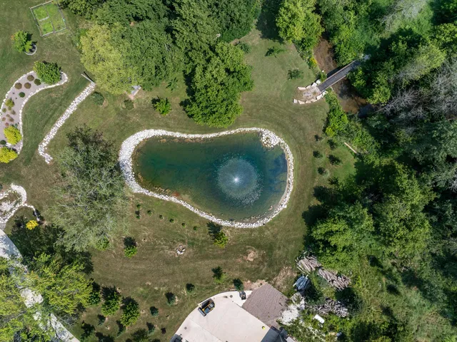 $1,999,000 | 2423 County Highway, Manitowoc, WI 54220