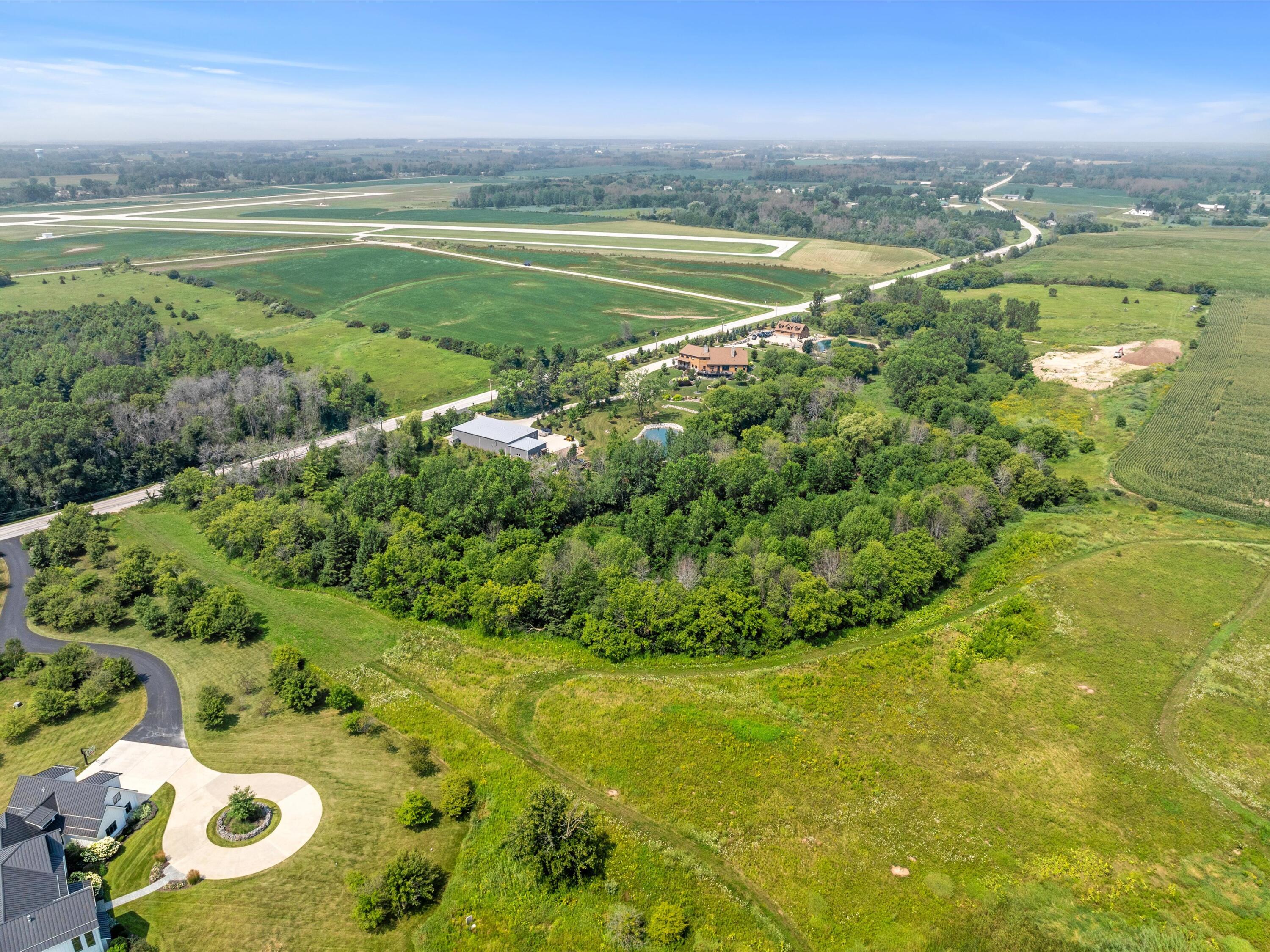 2423 County Highway Manitowoc, WI 54220 - Photo 90 of 102 079-079_2439249_124804_0230_D