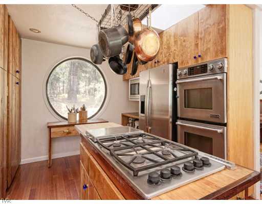 600 Joy Lake Road Reno, NV 89511 - Photo 4 of 13 Kitchen.