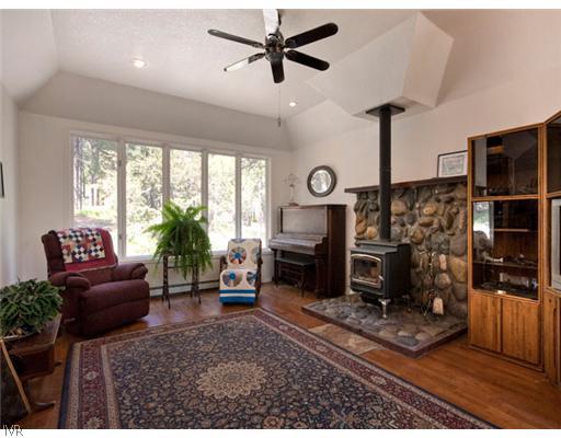 600 Joy Lake Road Reno, NV 89511 - Photo 5 of 13 Living Room.