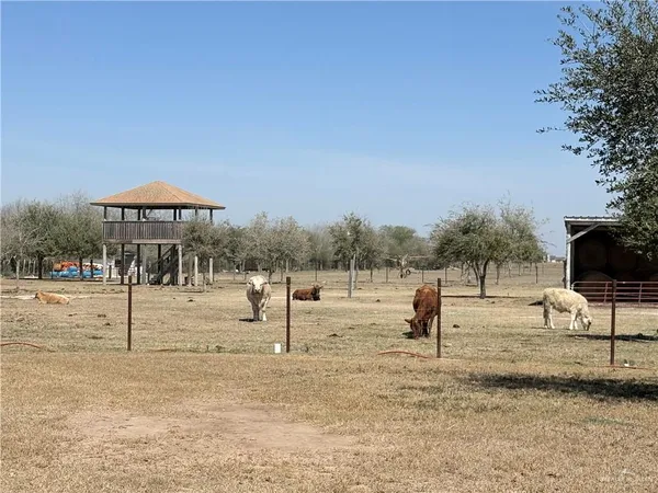 $850,000 | 11406 Fm 2812 Street, Edcouch, TX 78538