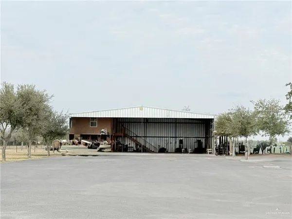 $850,000 | 11406 Fm 2812 Street, Edcouch, TX 78538