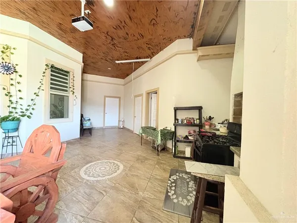 $850,000 | 11406 Fm 2812 Street, Edcouch, TX 78538