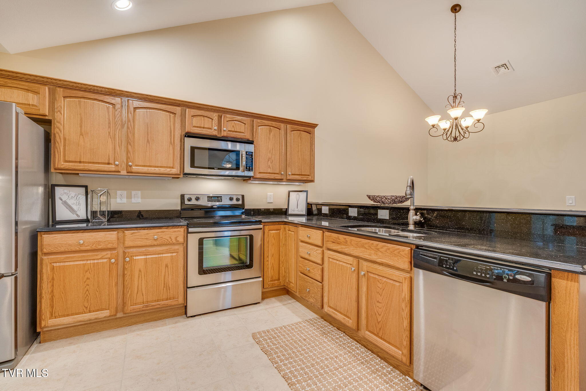 1620 Hatterdale Farm Road, Unit 1620 Blountville, TN 37617 - Photo 14 of 38 Kitchen