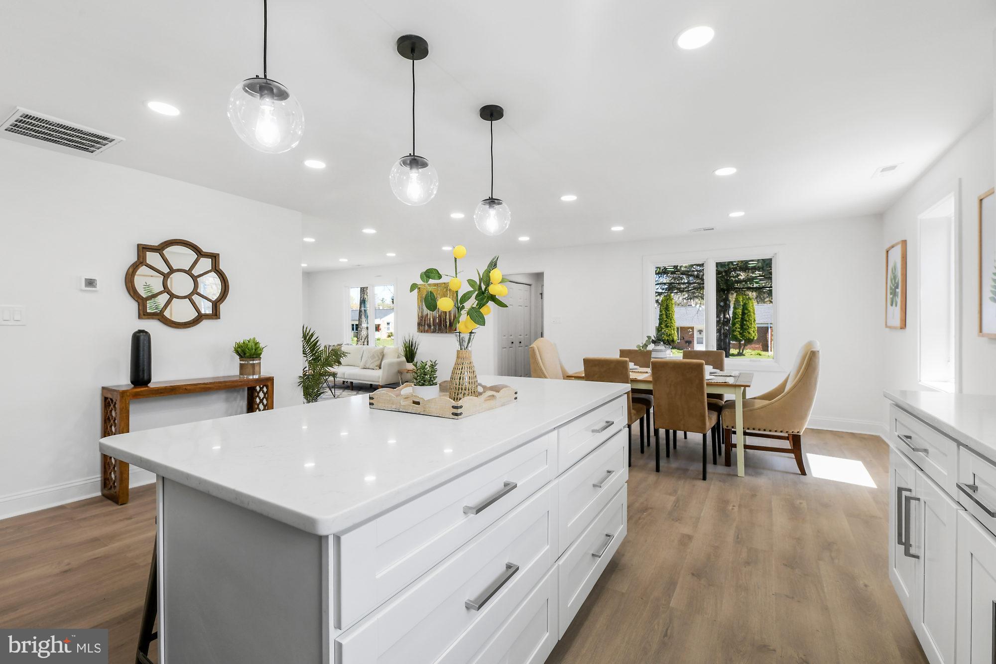 702 Greenwood Road Baltimore, MD 21208 - Photo 12 of 29 Gallery Image 12