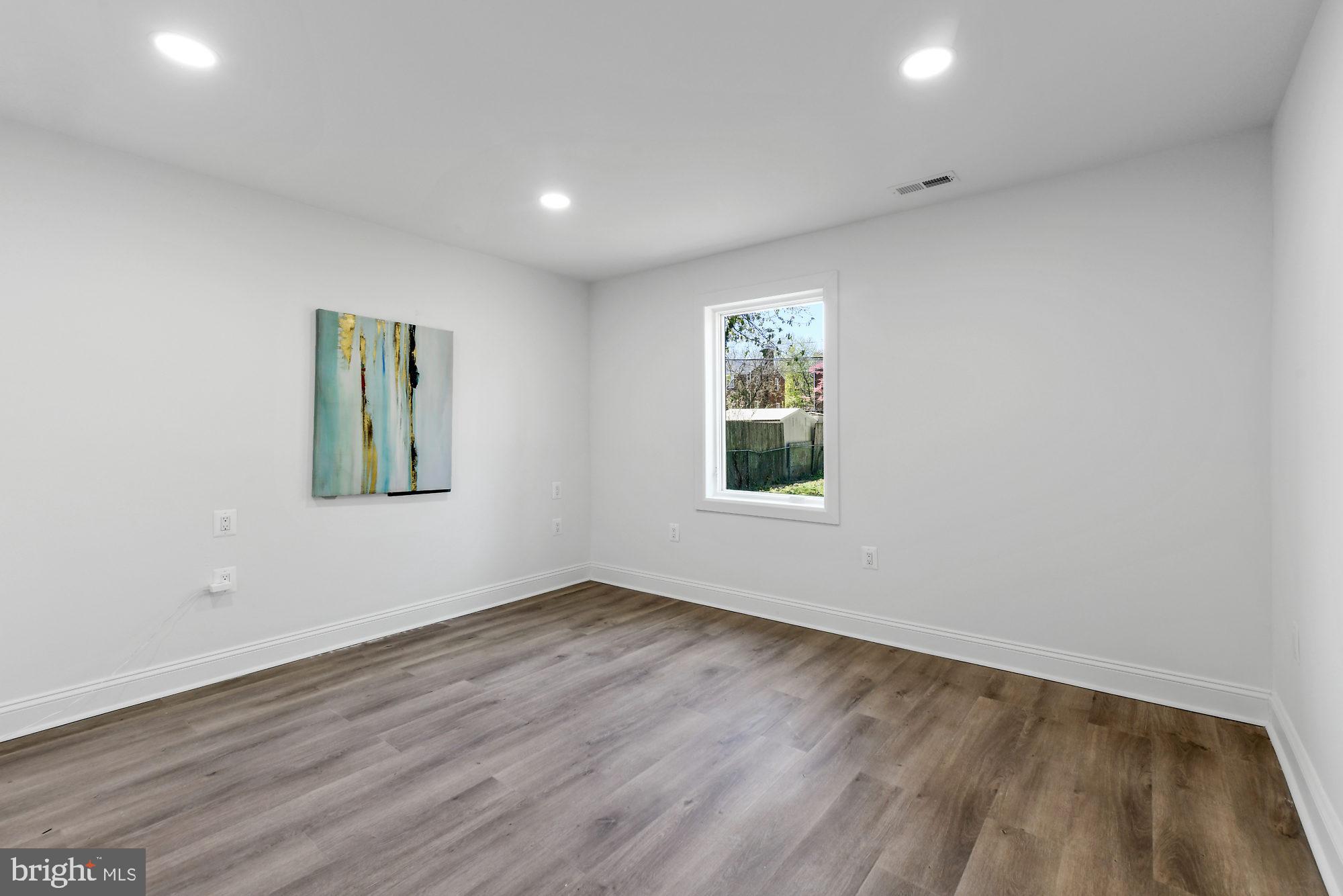 702 Greenwood Road Baltimore, MD 21208 - Photo 13 of 29 Gallery Image 13