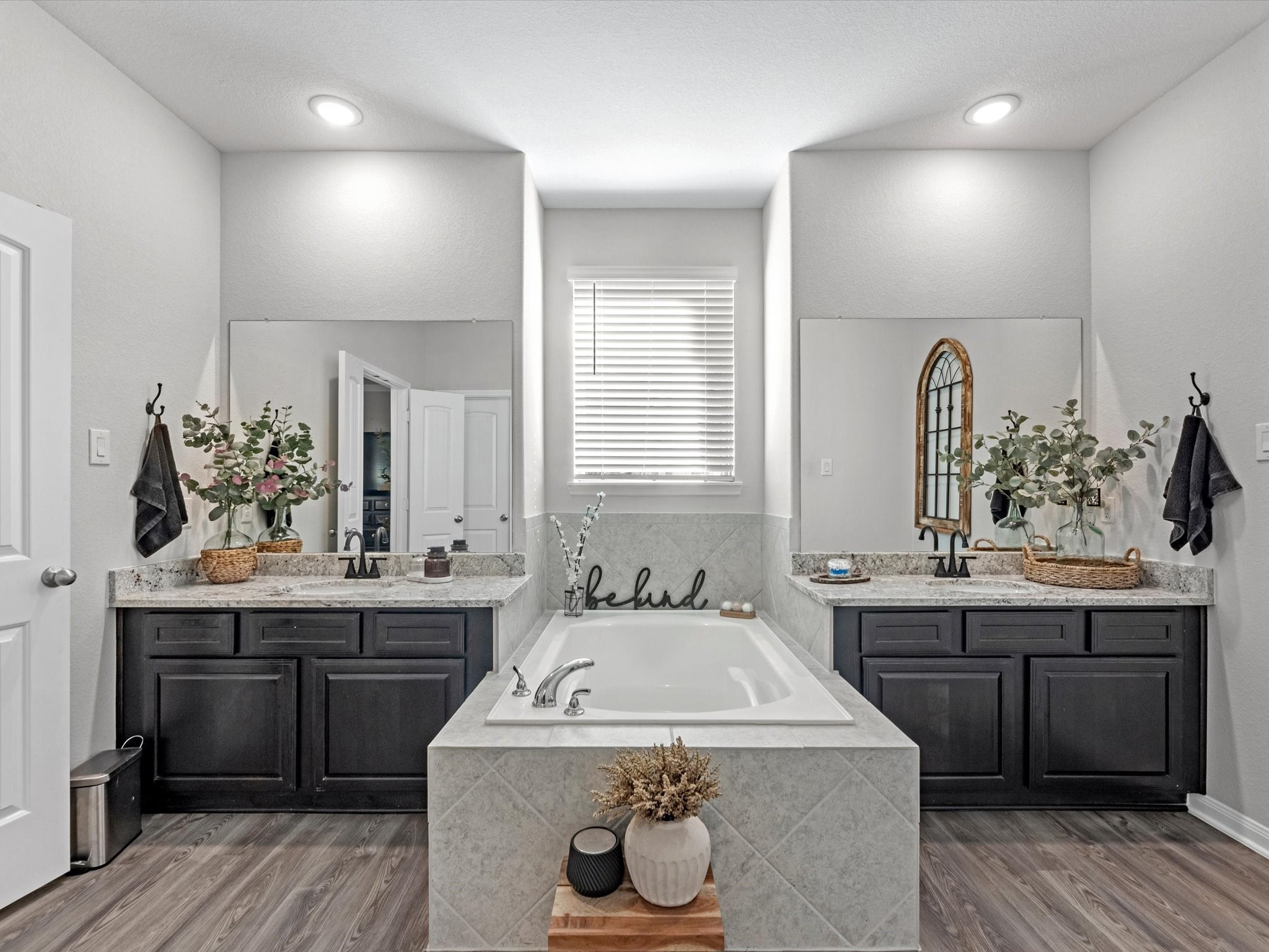 9746 Guadalupe Street Conroe, TX 77303 - Photo 23 of 42