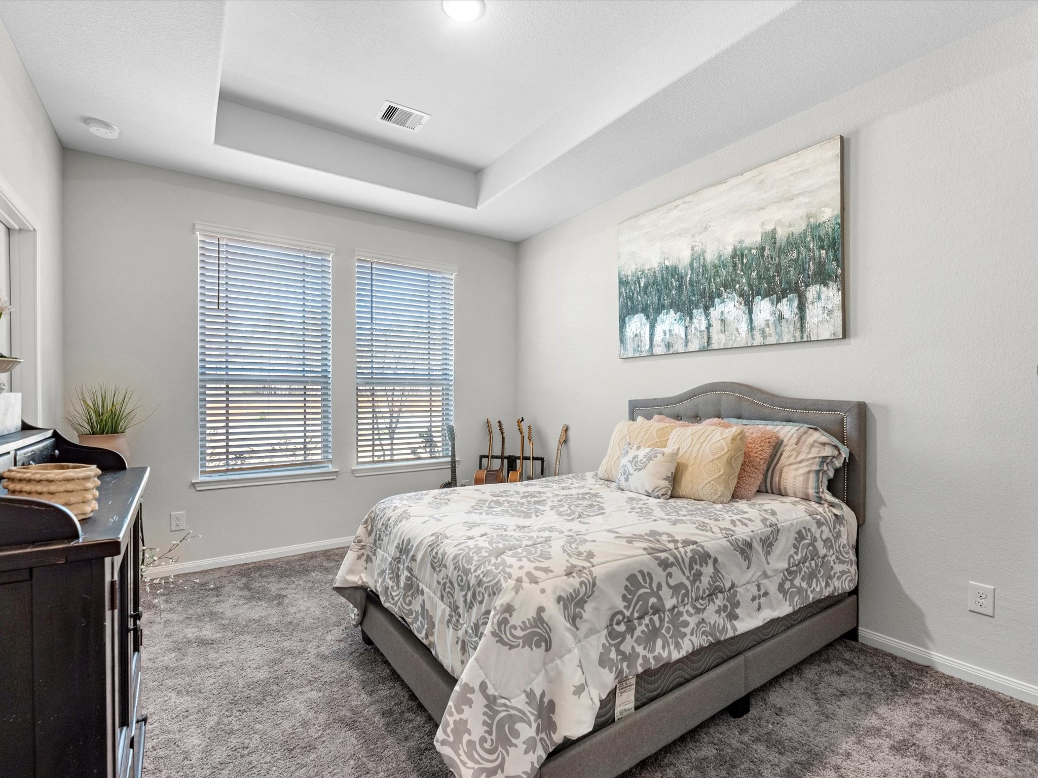 9746 Guadalupe Street Conroe, TX 77303 - Photo 27 of 42 Guest bedroom #3, w/ walk-in closet