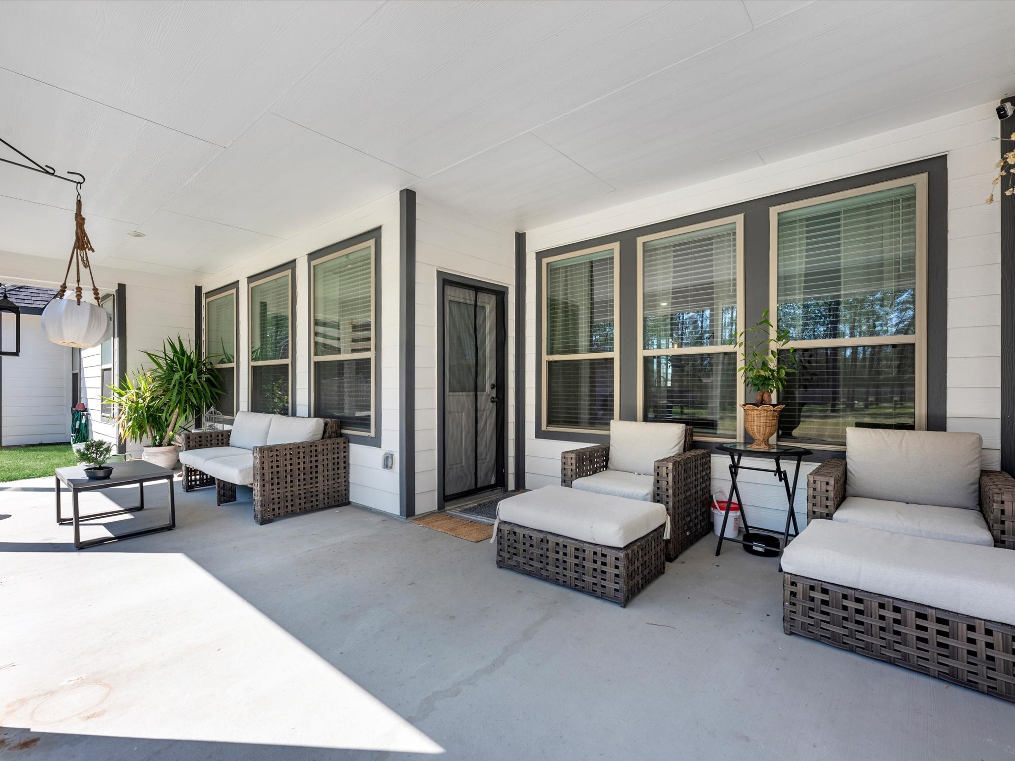 9746 Guadalupe Street Conroe, TX 77303 - Photo 29 of 42 Extended, covered back patio