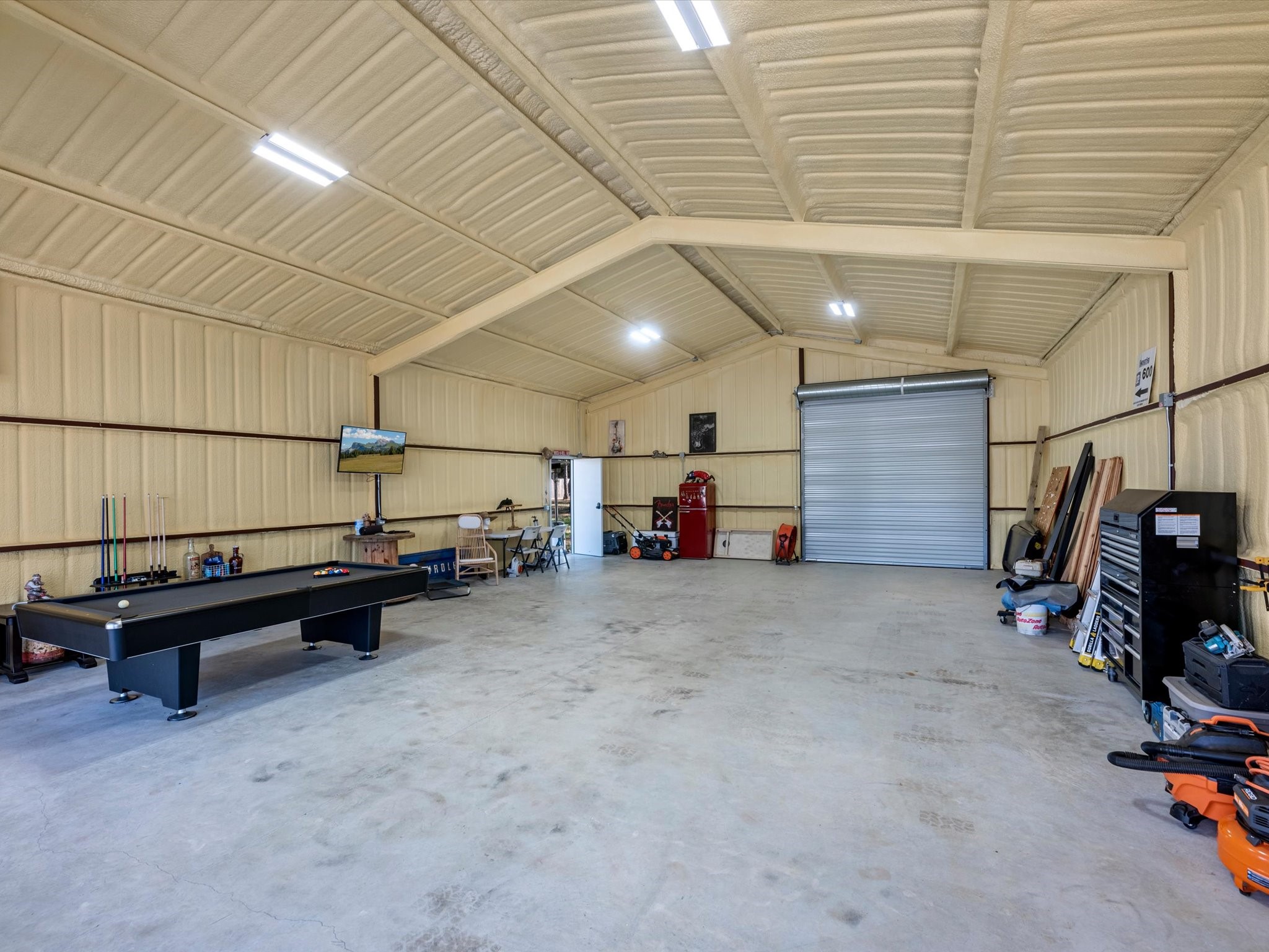 9746 Guadalupe Street Conroe, TX 77303 - Photo 34 of 42 Keep it cool w/ the full surface closed foam spray