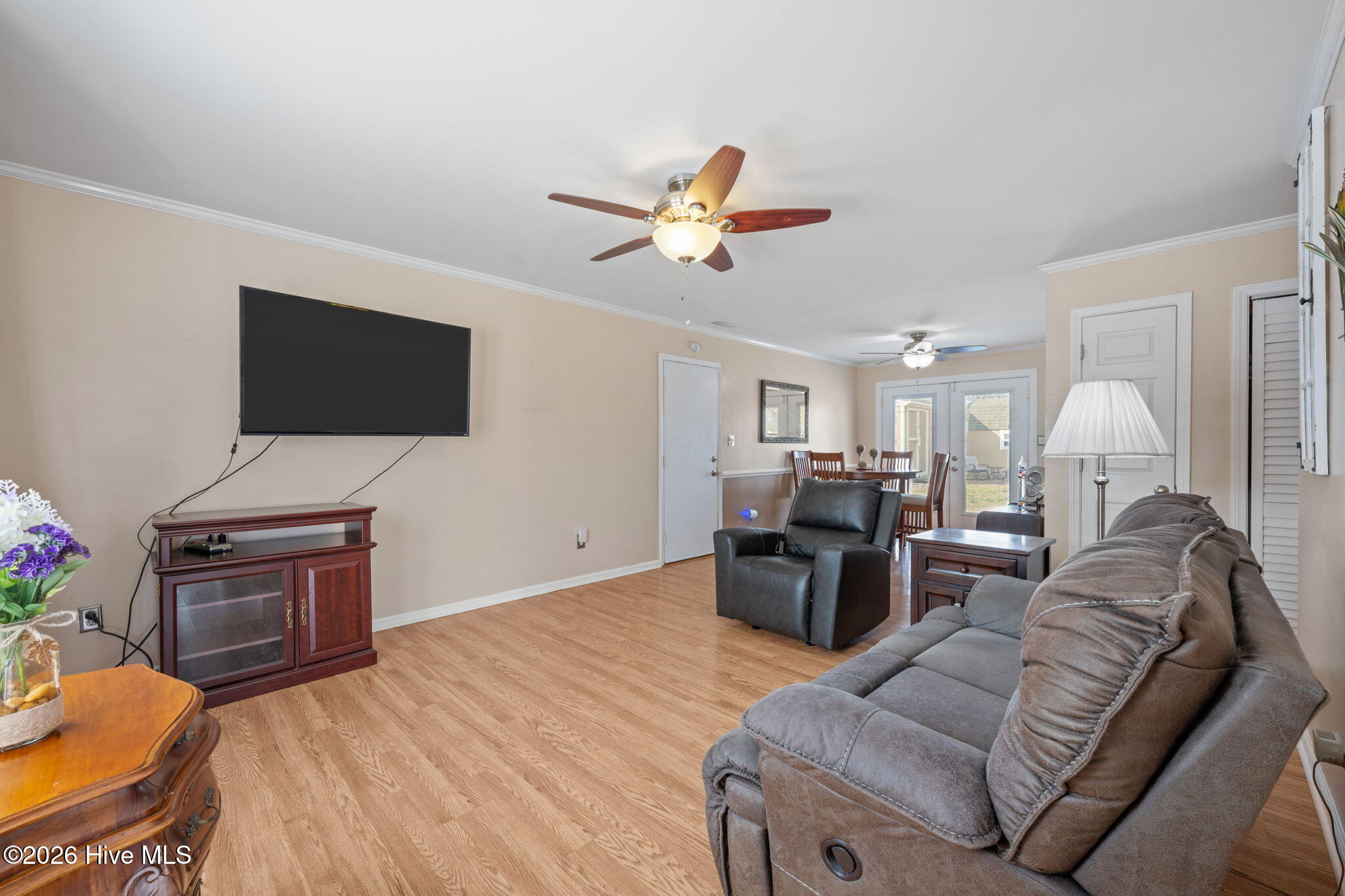 502 Tall Pine Road Havelock, NC 28532 - Photo 3 of 45 18-web-or-mls-DSC_2588