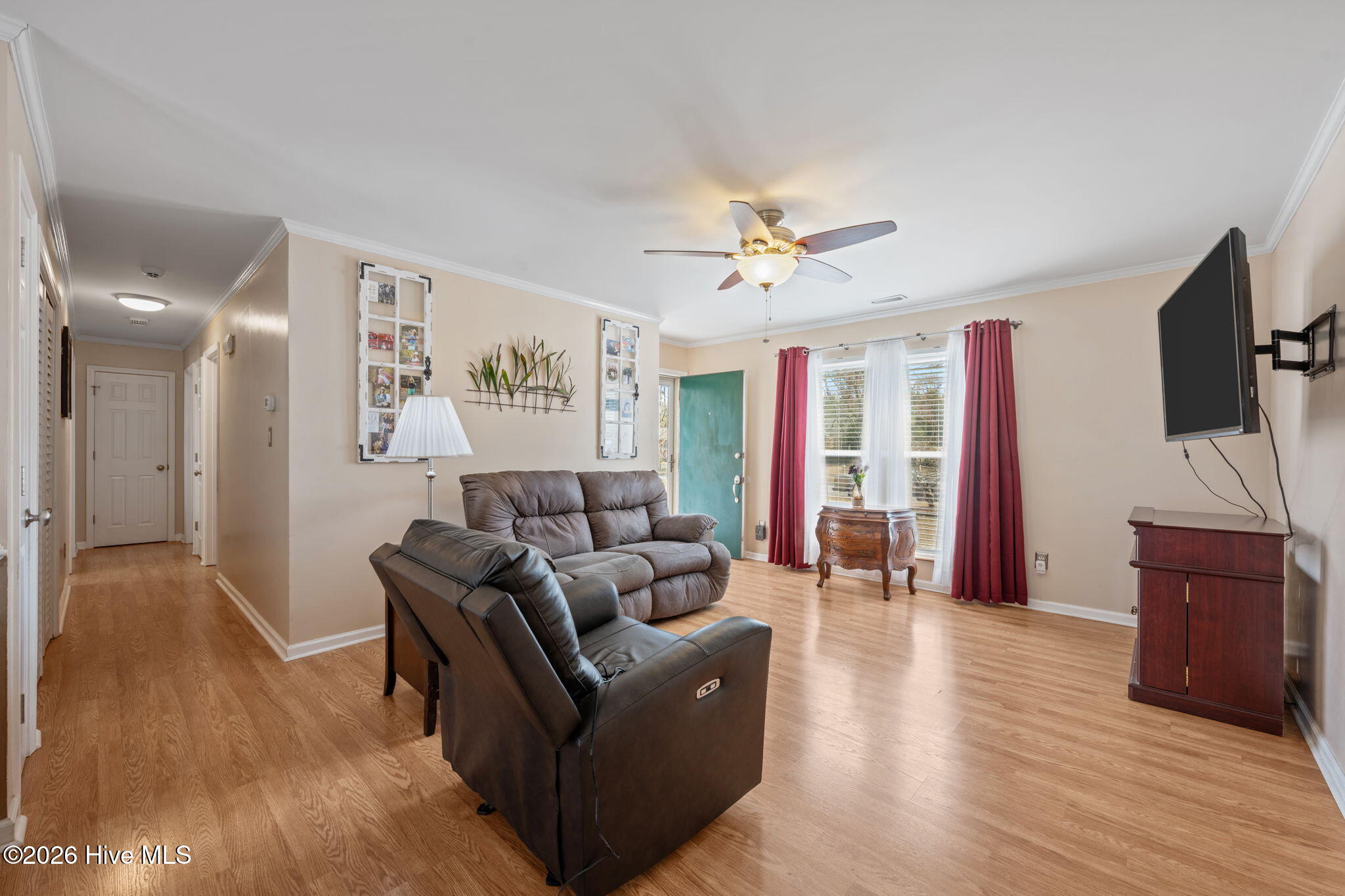 502 Tall Pine Road Havelock, NC 28532 - Photo 5 of 45 20-web-or-mls-DSC_2594