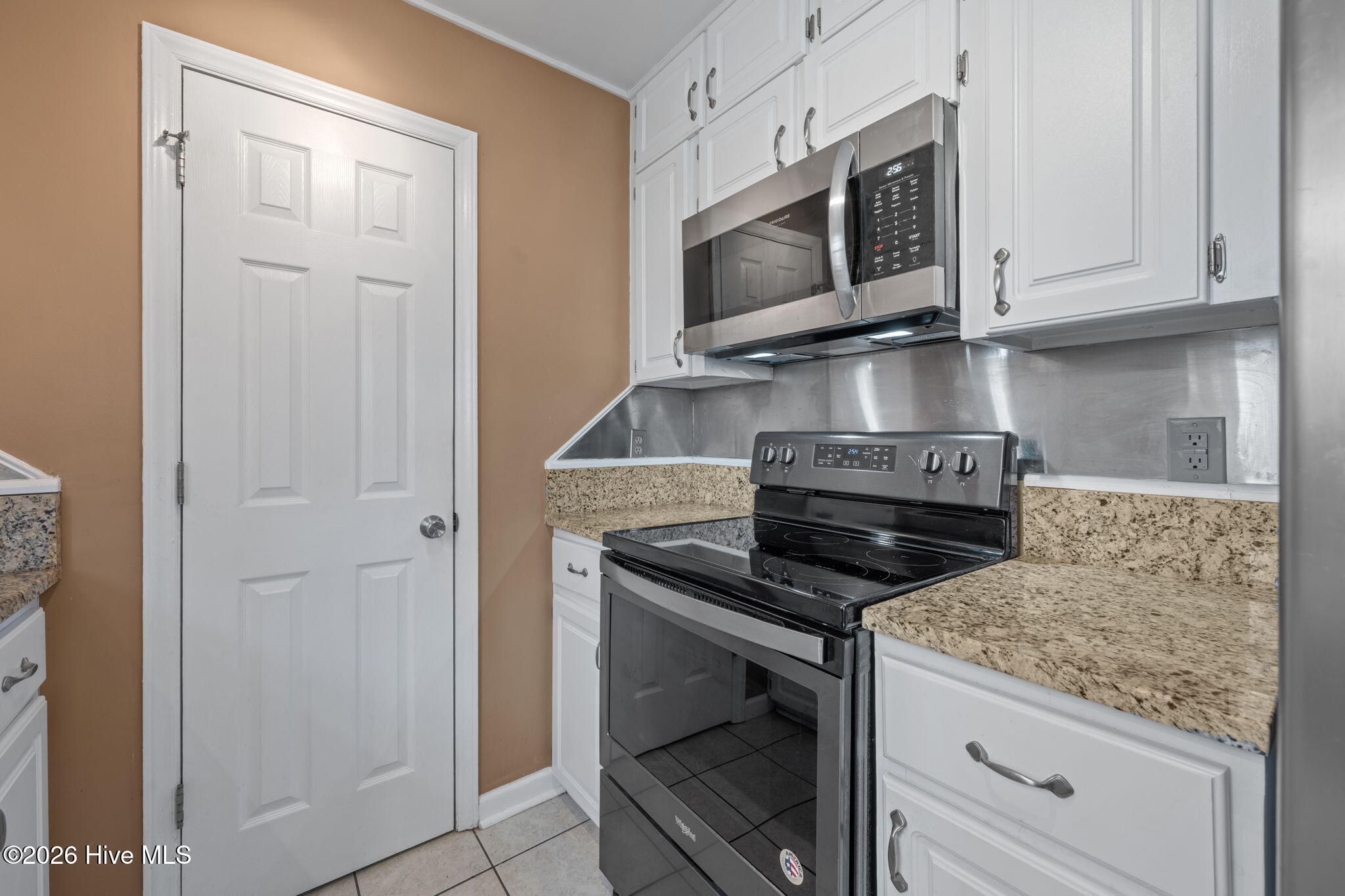 502 Tall Pine Road Havelock, NC 28532 - Photo 10 of 45 25-web-or-mls-DSC_2609