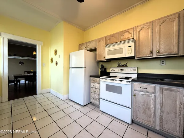 $1,695 | 148 West 6th Street, Jacksonville, FL 32206