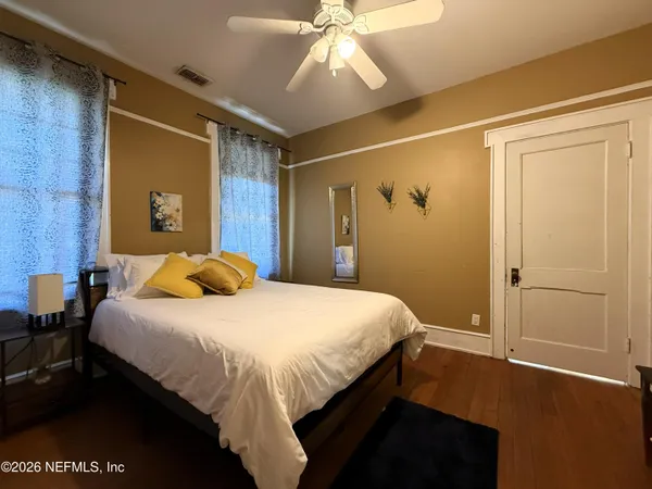 $1,695 | 148 West 6th Street, Jacksonville, FL 32206