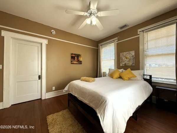 $1,695 | 148 West 6th Street, Jacksonville, FL 32206