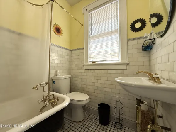 $1,695 | 148 West 6th Street, Jacksonville, FL 32206