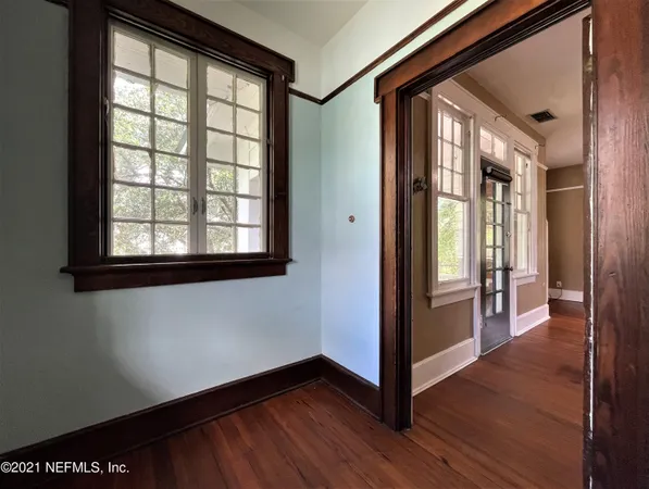 $1,695 | 148 West 6th Street, Jacksonville, FL 32206