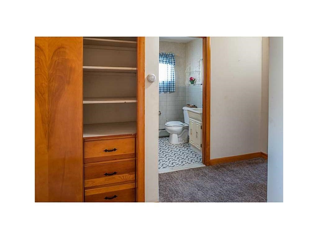 58 Oneida Street Pawtucket, RI 02860 - Photo 12 of 23 Gallery Image 12