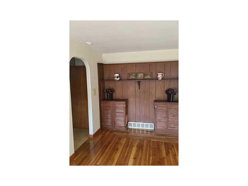 58 Oneida Street Pawtucket, RI 02860 - Photo 18 of 23 Gallery Image 18