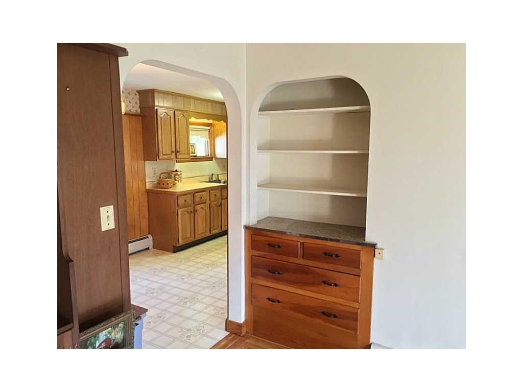 58 Oneida Street Pawtucket, RI 02860 - Photo 7 of 23 Gallery Image 7