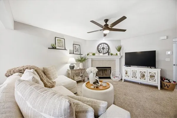 $220,000 | 5568 Northwest Moonlight Meadow Drive, Lee's Summit, MO 64064